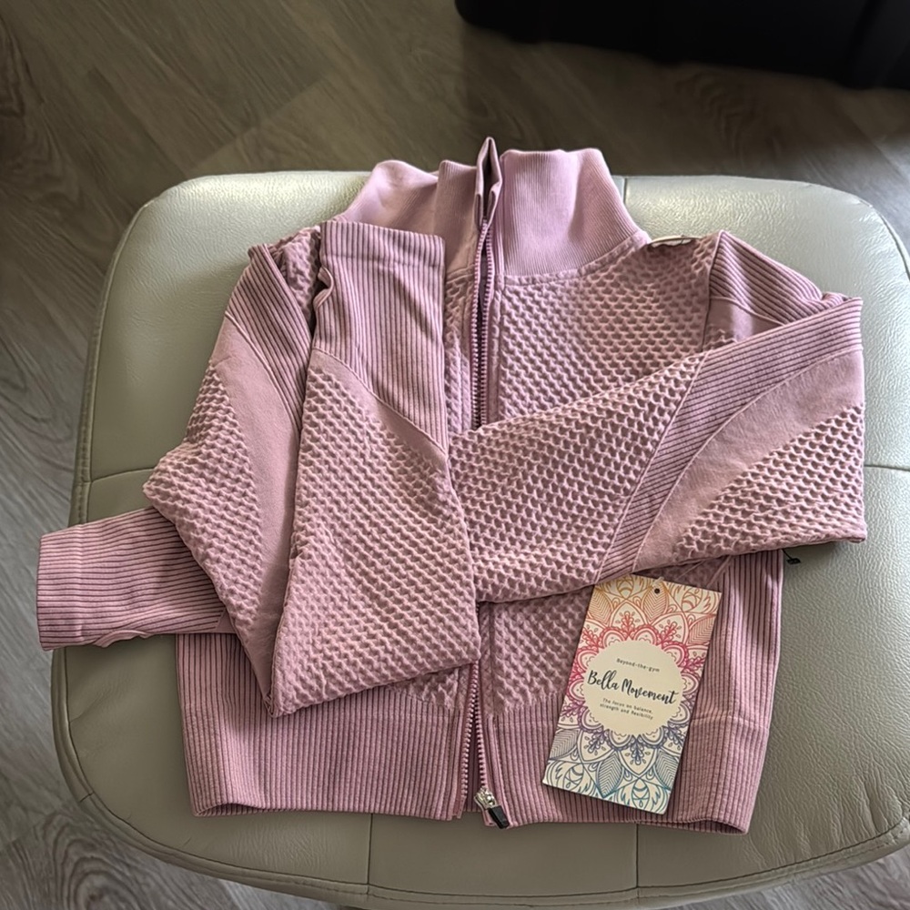 Pink Ribbed Long Sleeve Fitted Crop Top